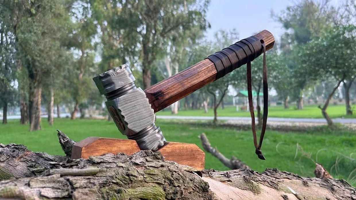 Thom 2.0 Damascus Hammer
