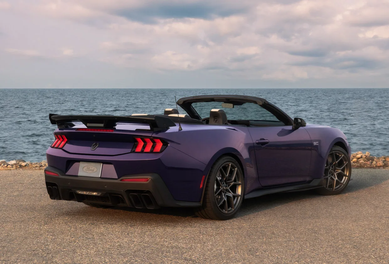 2027 Ford Mustang Dark Horse SC Convertible