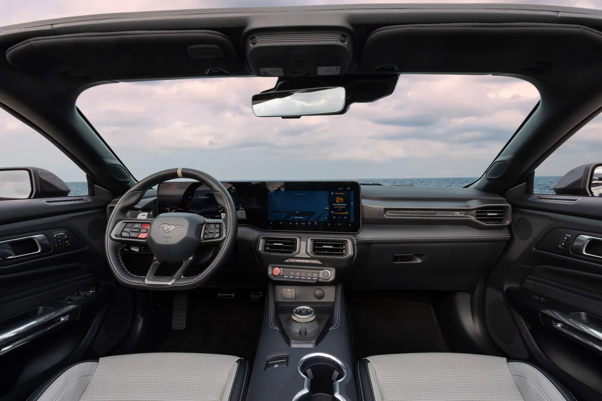 2027 Ford Mustang Dark Horse SC Convertible
