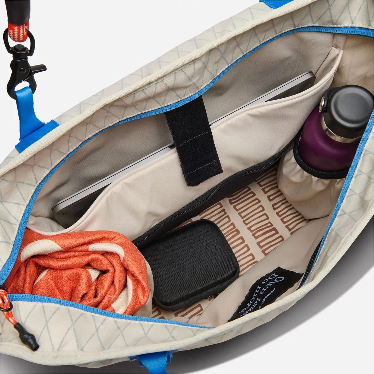 Nomadix DayTripper Tote