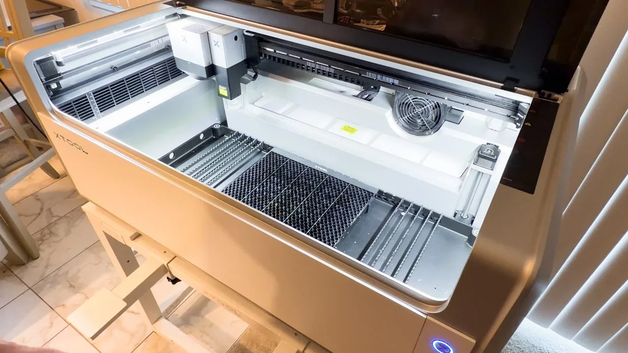 xTool X1 Laser Engraver + Cutter